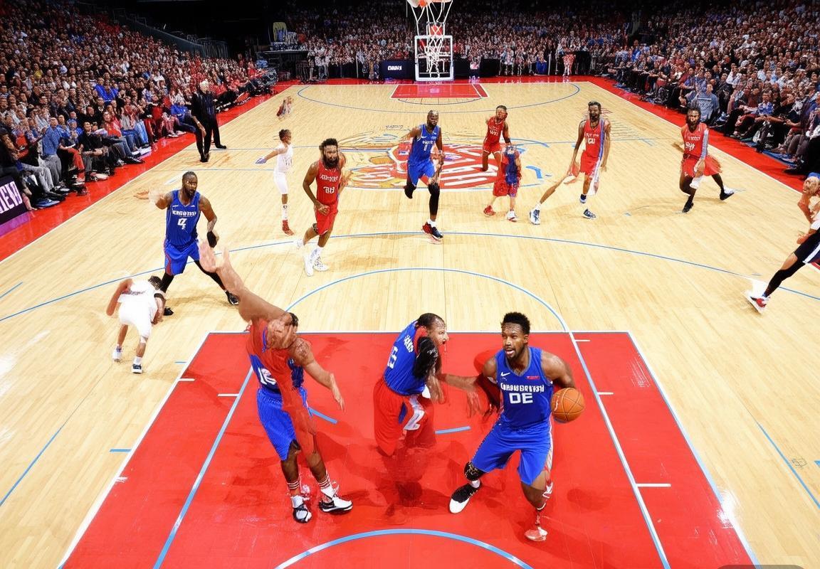 2018NBA火箭快船巅峰对决：哈登保罗经典对决回顾