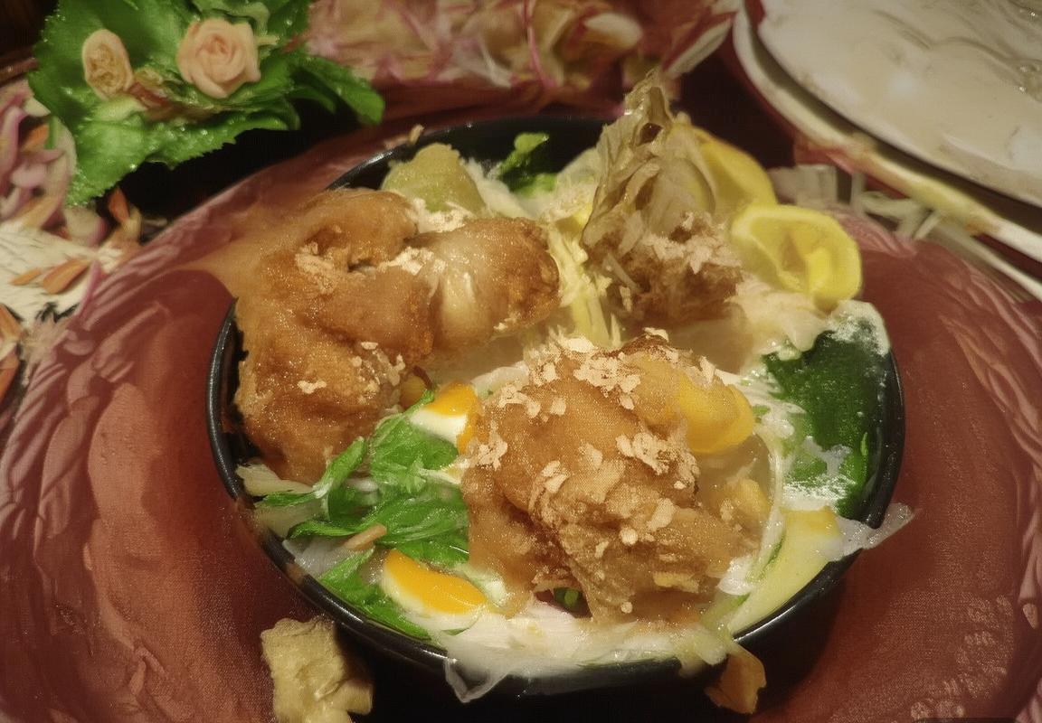 足球对决解析：富恩拉夫与穆尔西亚战术博弈与团队精神